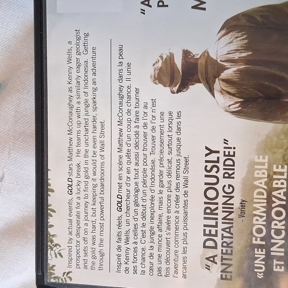 Gold DVD - Picture 3 of 4